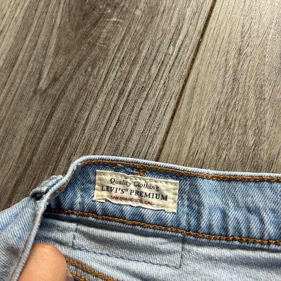 Levi's 501 Original Premium Sport Stripe Cropped Jeans - Picture 5 of 9